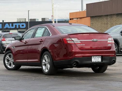 2015 Ford Taurus SEL