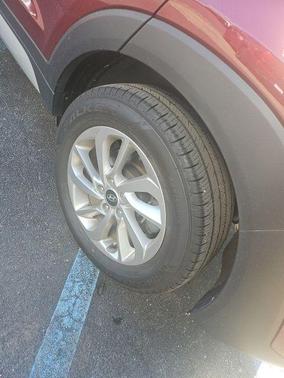 2017 Hyundai TUCSON SE Plus