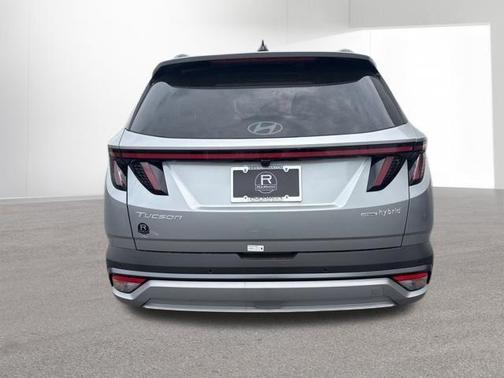 Shimmering Silver 2026 Hyundai TUCSON Hybrid Limited