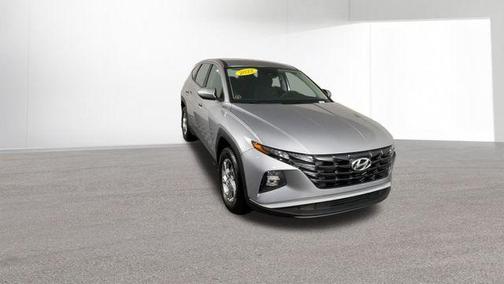 2022 Hyundai TUCSON SE