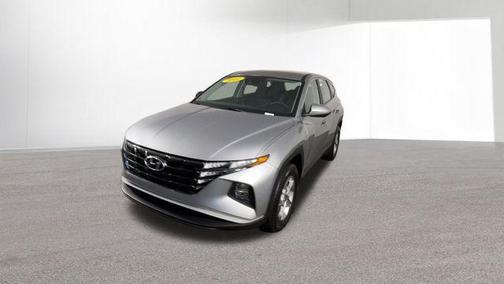 2022 Hyundai TUCSON SE