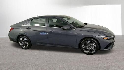 2025 Hyundai ELANTRA HEV Limited