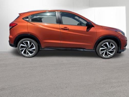 Orangeburst Metallic 2020 Honda HR-V Sport