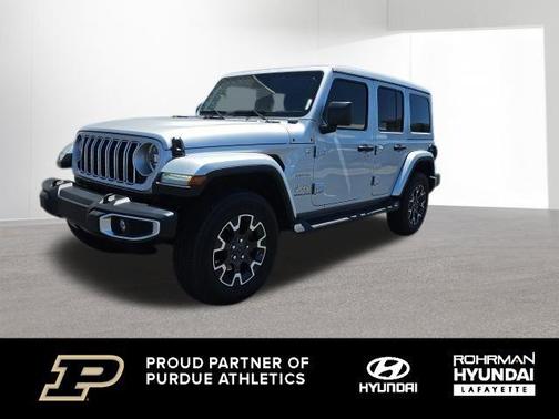 Silver Zynith Clearcoat 2024 Jeep Wrangler Sahara