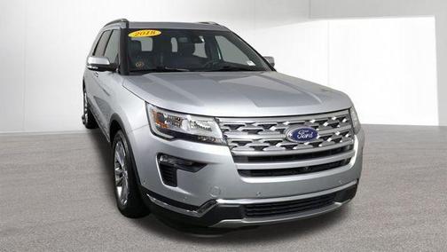 Ingot Silver 2018 Ford Explorer Limited