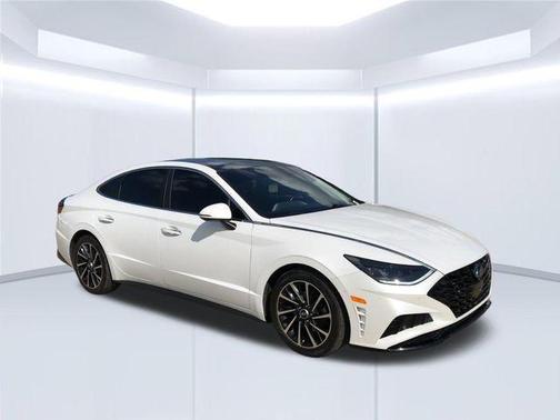 Quartz White 2021 Hyundai SONATA Limited