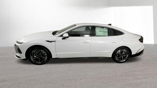 White 2026 Hyundai SONATA SEL Sport
