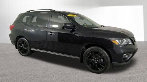 2018 Nissan Pathfinder SL