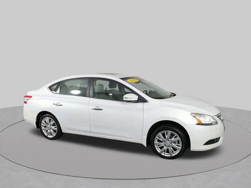 Aspen White 2014 Nissan Sentra SL