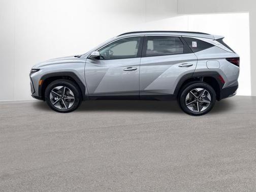 Shimmering Silver 2026 Hyundai TUCSON Hybrid SEL