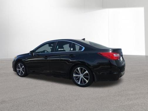 Crystal Black Silica 2016 Subaru Legacy 2.5i Limited
