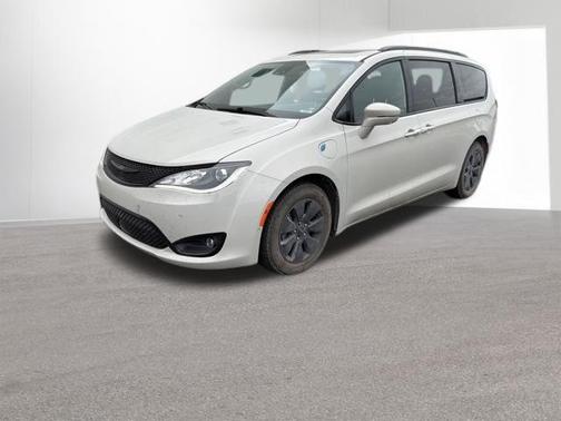 2020 Chrysler Pacifica Hybrid Limited
