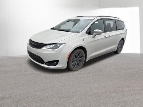 2020 Chrysler Pacifica Hybrid Limited