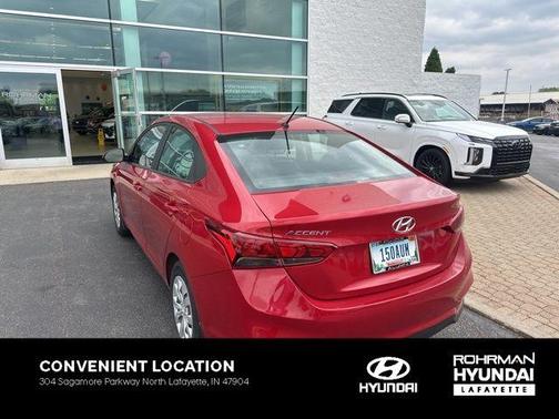 2022 Hyundai Accent SE
