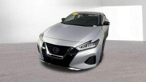Brilliant Silver Metallic 2019 Nissan Maxima 3.5 SV