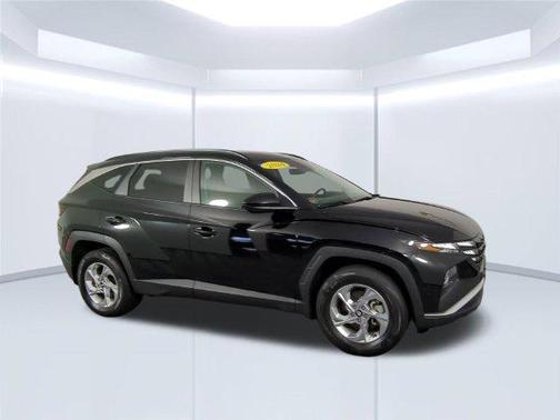 Black Pearl 2024 Hyundai TUCSON SEL
