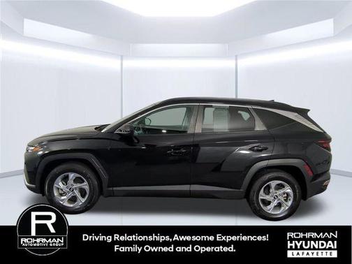 Black Pearl 2024 Hyundai TUCSON SEL