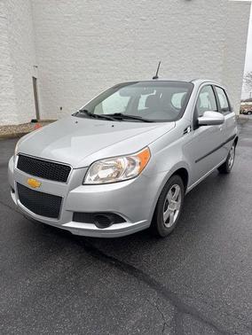 2011 Chevrolet Aveo 5 LT