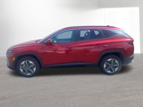 Red 2025 Hyundai TUCSON SEL