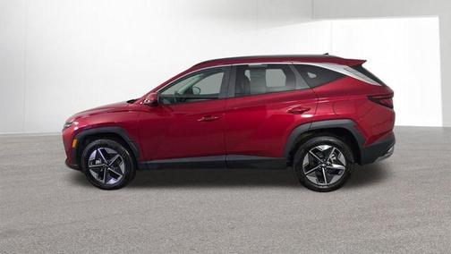 Red 2025 Hyundai TUCSON SEL