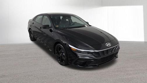 2026 Hyundai ELANTRA SEL