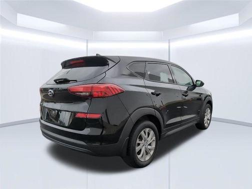 Black Noir Pearl 2021 Hyundai TUCSON SE