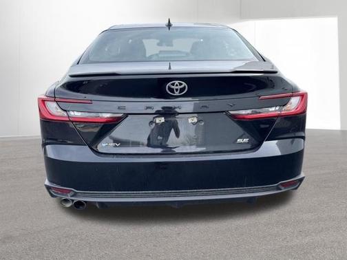 Midnight Black Metallic 2025 Toyota Camry SE