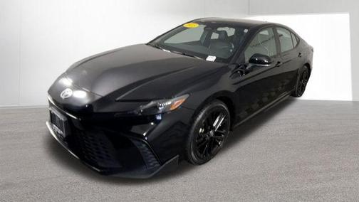 Midnight Black Metallic 2025 Toyota Camry SE