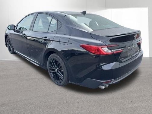 Midnight Black Metallic 2025 Toyota Camry SE