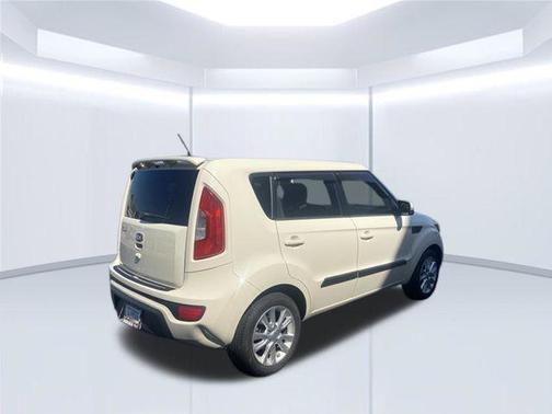 Dune 2013 Kia Soul +