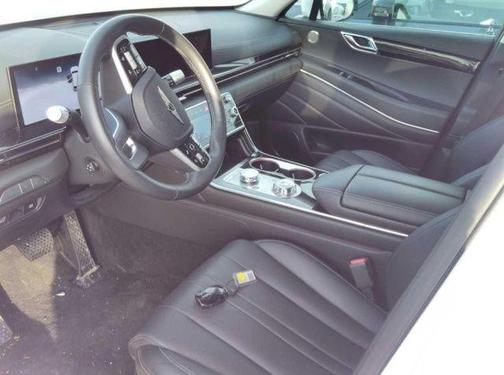 2025 Genesis GV80 2.5T