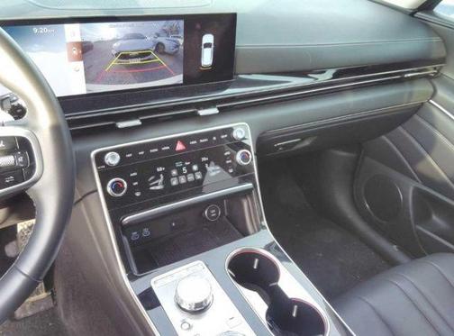 2025 Genesis GV80 2.5T