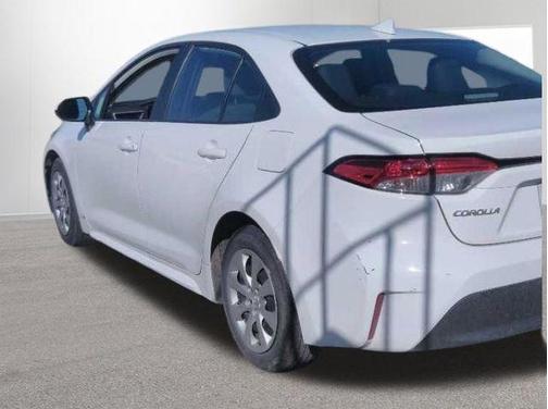 Ice 2024 Toyota Corolla LE
