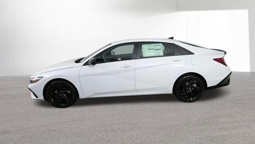 Serenity White Pearl 2026 Hyundai ELANTRA SEL Sport