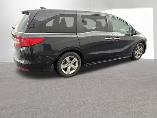 Crystal Black Pearl 2020 Honda Odyssey EX