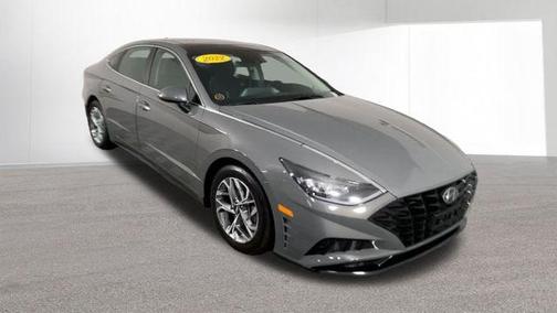 2022 Hyundai SONATA SEL