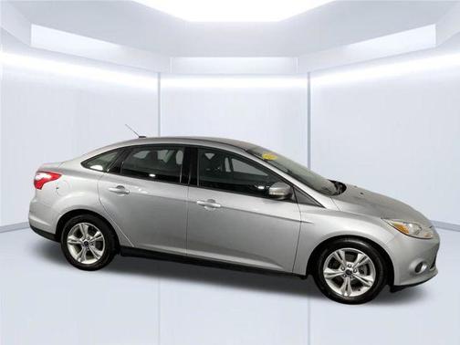 Ingot Silver 2013 Ford Focus SE
