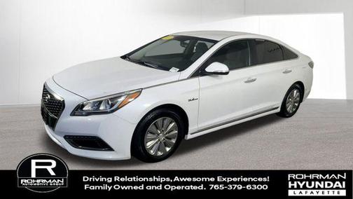 2017 Hyundai SONATA Hybrid SE
