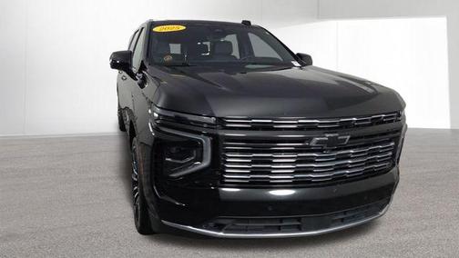 Black 2025 Chevrolet Suburban High Country