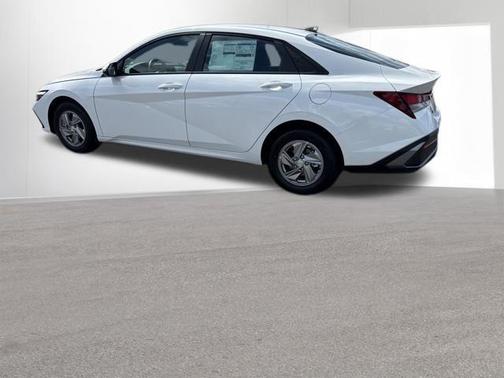 Serenity White Pearl 2026 Hyundai ELANTRA SE