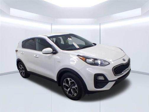 Clear White 2020 Kia Sportage LX