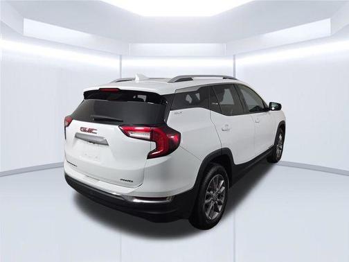 Summit White 2024 GMC Terrain SLT