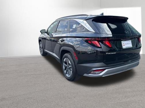 Phantom Black 2026 Hyundai TUCSON SEL