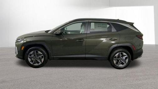 Green 2026 Hyundai TUCSON SEL