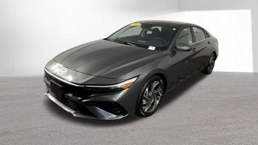 Amazon Gray 2025 Hyundai ELANTRA SEL Convenience