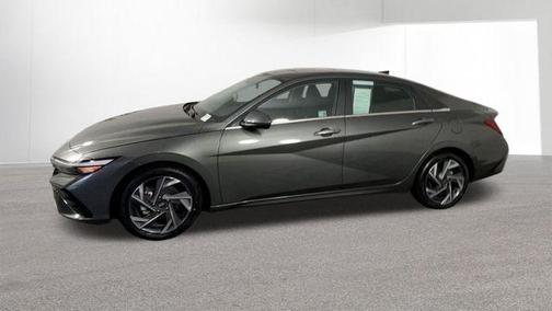 Amazon Gray 2025 Hyundai ELANTRA SEL Convenience