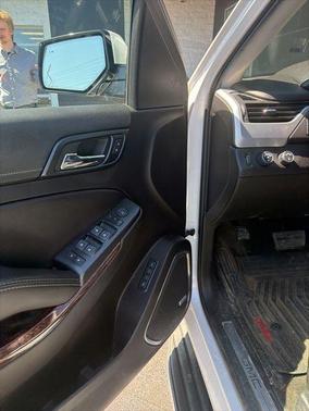 2017 GMC Yukon XL SLT