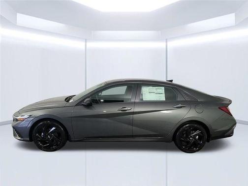 Amazon Gray 2026 Hyundai ELANTRA SEL Sport