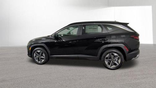 Phantom Black 2026 Hyundai TUCSON SEL