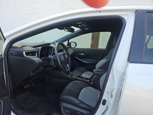 Pearl 2023 Toyota Corolla Hatchback XSE
